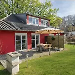 Haus Am 2 *
